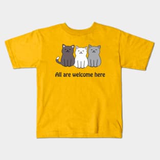 All are welcome here - inclusive cats Kids T-Shirt